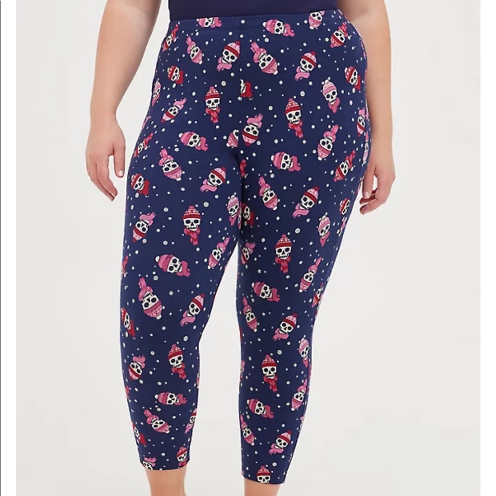 TORRID SLEEP LEGGINGS NAVY BLUE SKULL
